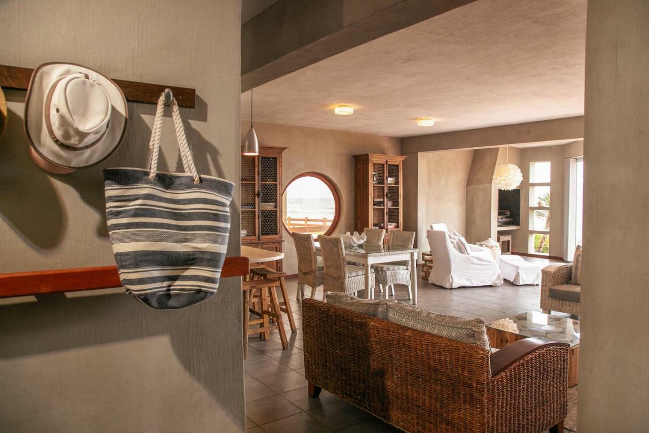 Blue Pearl - Situated Right On The Beach Swakopmund Kültér fotó